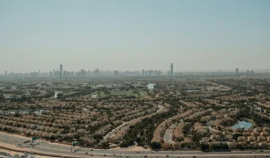 Villas and green spaces in Dubai Hills Estate